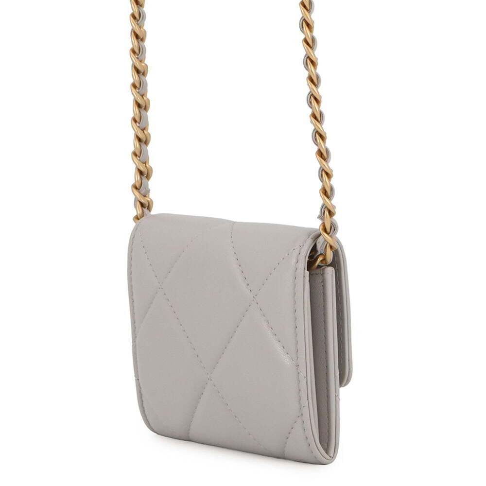 CHANEL Gray Lambskin Leather Wallet - Picture 2 of 16